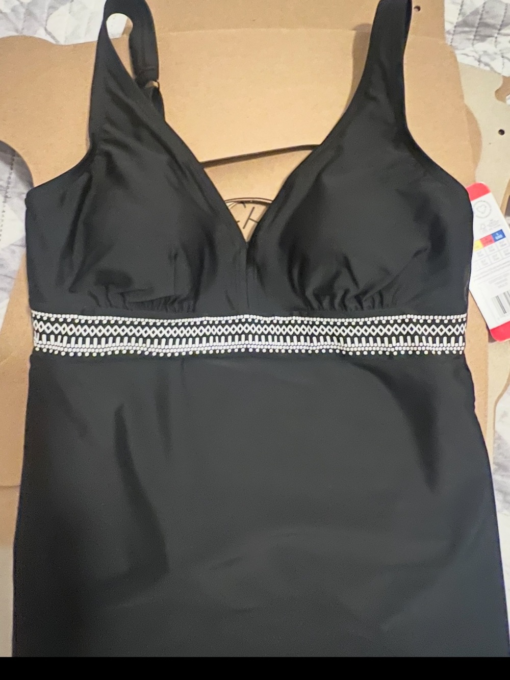 🟦 1/2 Off 
Black tankini NWT